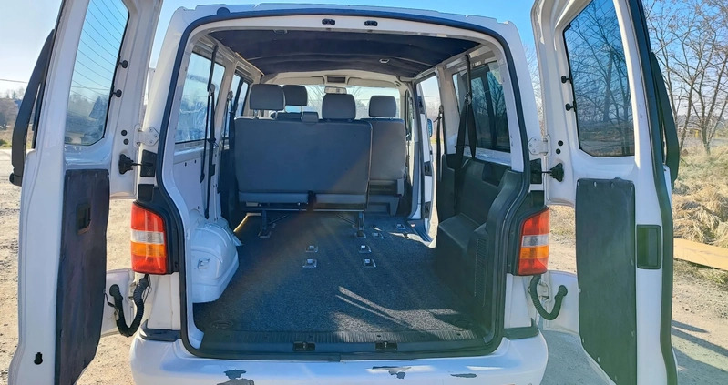 Volkswagen Caravelle cena 31500 przebieg: 352592, rok produkcji 2007 z Ząbki małe 466